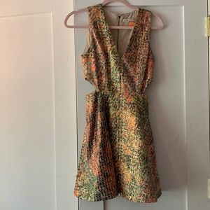 Alice Olivia cutout V-neck Iridescent cocktail homecoming dress size 0